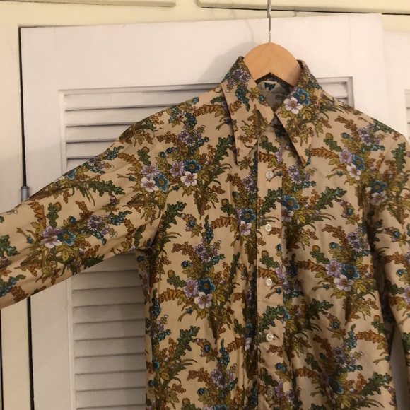 Funky 70’s Blouse - Picture 2 of 6